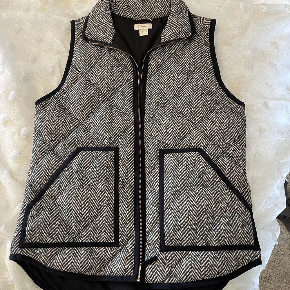J. Crew original classic vest!  Size XS